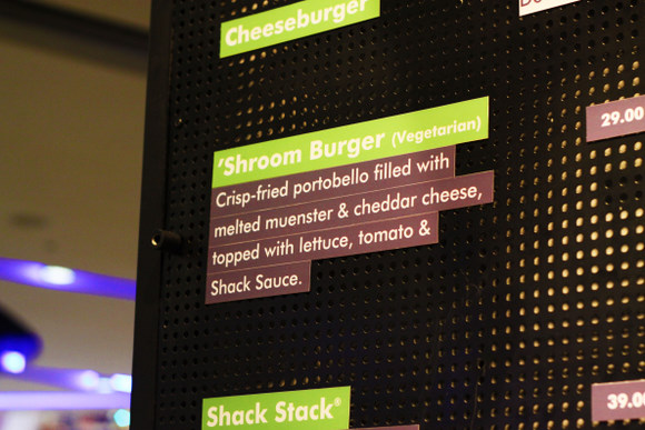 01-shroomburgersign